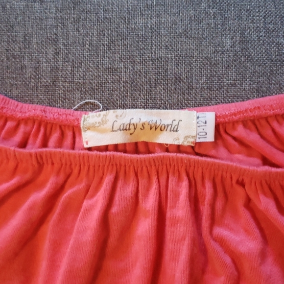 Pink blouse - Picture 3 of 3